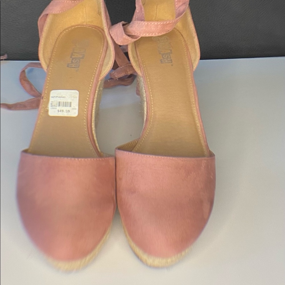 Pink Wedges - Picture 2 of 5